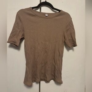 Brown UNIQLO Tshirt
